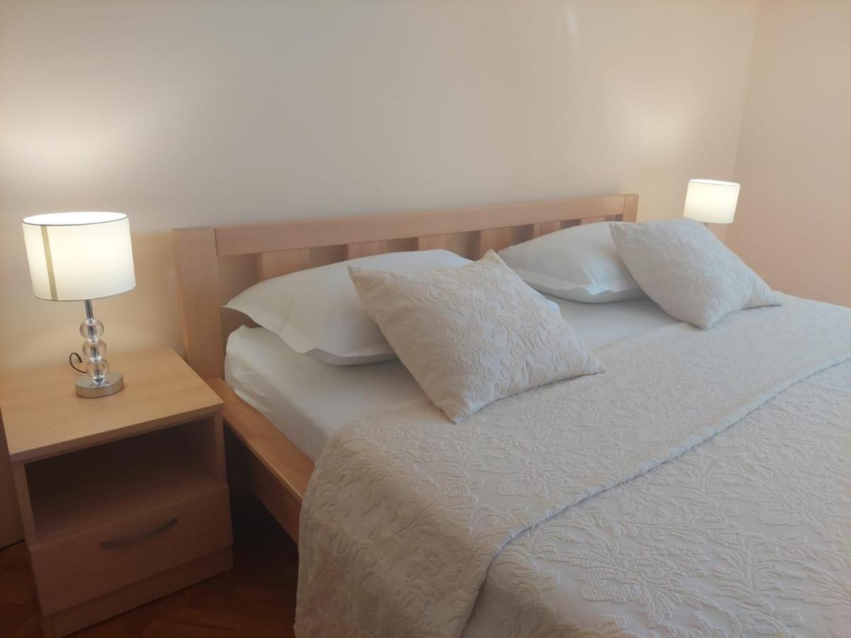 Apartments Zulim โตรกีร์ ภายนอก รูปภาพ