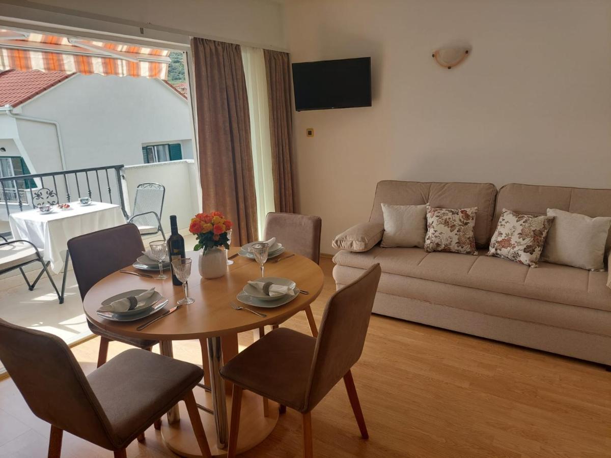 Apartments Zulim โตรกีร์ ภายนอก รูปภาพ