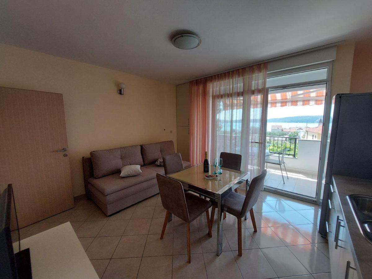 Apartments Zulim โตรกีร์ ภายนอก รูปภาพ
