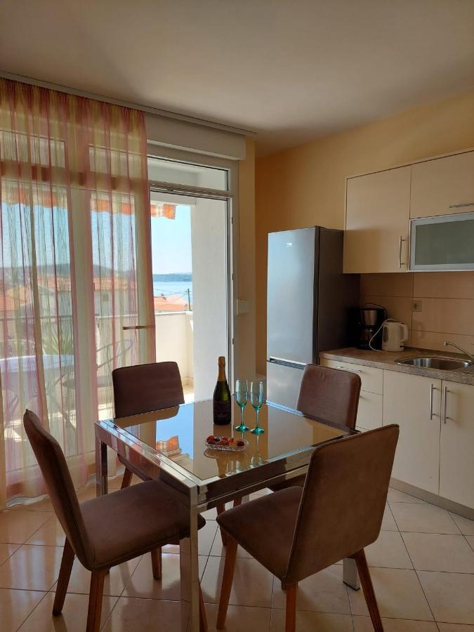 Apartments Zulim โตรกีร์ ภายนอก รูปภาพ