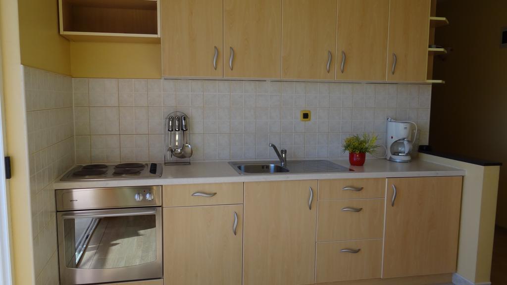 Apartments Zulim โตรกีร์ ภายนอก รูปภาพ