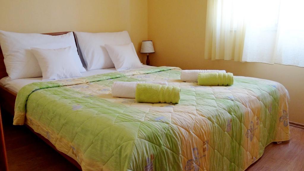 Apartments Zulim โตรกีร์ ห้อง รูปภาพ